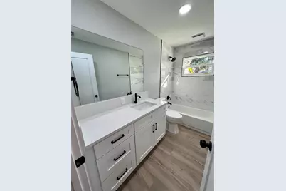 3180 Bellevue Street, Sarasota, FL 34237 - Photo 18