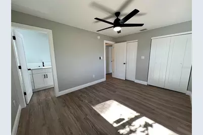 3180 Bellevue Street, Sarasota, FL 34237 - Photo 12