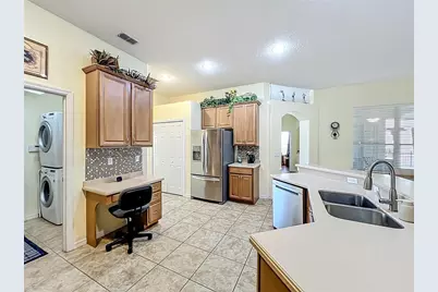 10325 Mallard Landings Way, Orlando, FL 32832 - Photo 16