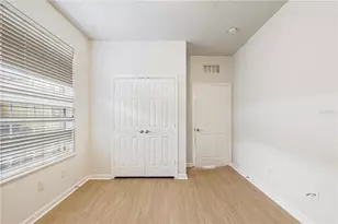 3332 Robert Trent Jones Dr, Orlando, FL 32835 - Photo 14