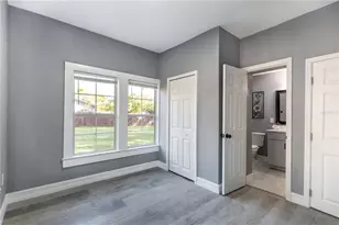 1102 E Voorhis Ave, Deland, FL 32724 - Photo 12