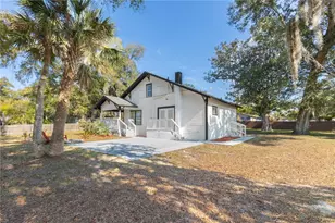 1102 E Voorhis Ave, Deland, FL 32724 - Photo 16