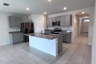 2775 Sunnyvale St, Saint Cloud, FL 34771 - Photo 4