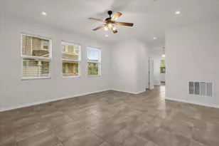 2444 Varenna Loop, Kissimmee, FL 34741 - Photo 4