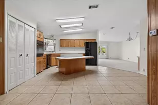 6399 Lolly Bay Loop NE, Winter Haven, FL 33881 - Photo 12