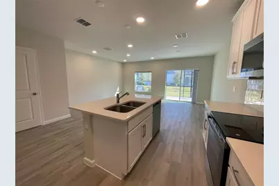 5059 Prairie Preserve Run, Saint Cloud, FL 34772 - Photo 8