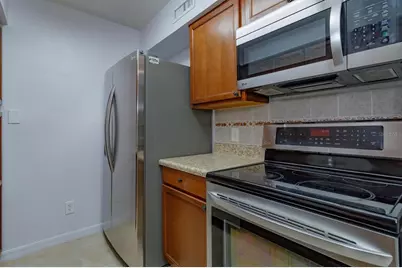 395 Wymore Road #207, Altamonte Springs, FL 32714 - Photo 4