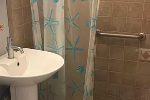 10002 N 26th St, Tampa, FL 33612 - Photo 8