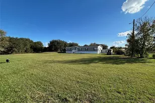 20736 NW 274th St, Okeechobee, FL 34972 - Photo 2