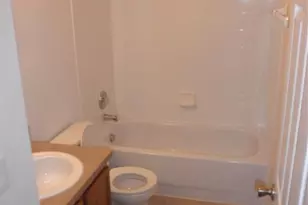 9301 Venezia Plantation Dr, Orlando, FL 32829 - Photo 10