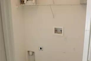 9301 Venezia Plantation Dr, Orlando, FL 32829 - Photo 16