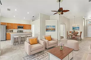 8198 Fan Palm Way, Kissimmee, FL 34747 - Photo 4