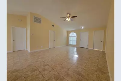 709 Platypus Court, Poinciana, FL 34759 - Photo 10
