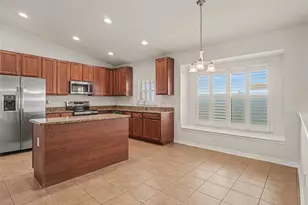 11409 Flora Springs Dr, Riverview, FL 33579 - Photo 10