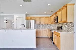 3325 St Martin Ln, Clermont, FL 34711 - Photo 10