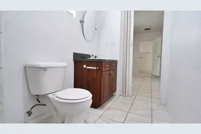 306 E 119th Avenue, Tampa, FL 33612 - Photo 26