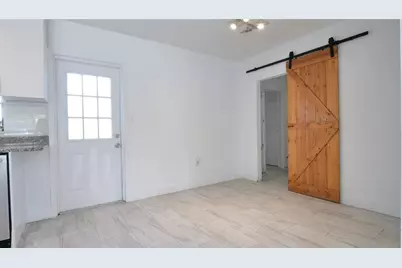 306 E 119th Avenue, Tampa, FL 33612 - Photo 16