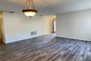 1365 Epson Oaks Way, Orlando, FL 32837 - Photo 4