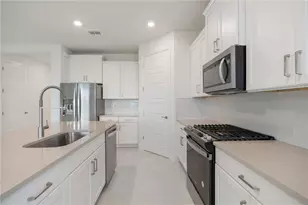 3944 Kennebunk Loop, Mount Dora, FL 32757 - Photo 12