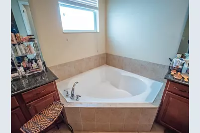 6841 Helmsley Circle, Windermere, FL 34786 - Photo 18