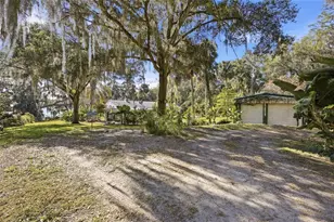 280 Palm Ct, Umatilla, FL 32784 - Photo 46