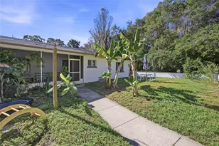 280 Palm Ct, Umatilla, FL 32784 - Photo 56