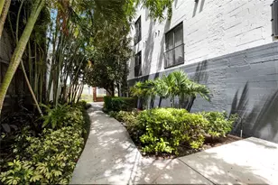 62 W Colonial Dr, Orlando, FL 32801 - Photo 34