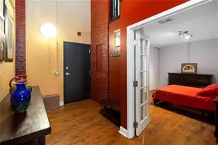 62 W Colonial Dr, Orlando, FL 32801 - Photo 6