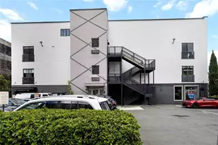 62 W Colonial Dr, Orlando, FL 32801 - Photo 32