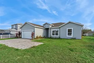 611 Gazelle Dr, Poinciana, FL 34759 - Photo 1