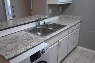 2561 Grassy Point Dr, Lake Mary, FL 32746 - Photo 8