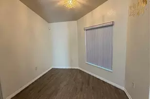 318 Highland Meadows Dr, Davenport, FL 33837 - Photo 14