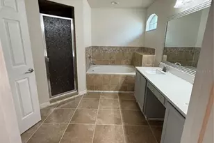 318 Highland Meadows Dr, Davenport, FL 33837 - Photo 18