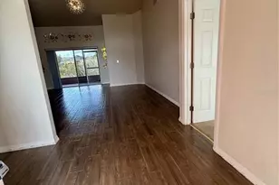 318 Highland Meadows Dr, Davenport, FL 33837 - Photo 2