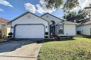 315 Allison Ave, Davenport, FL 33897 - Photo 2