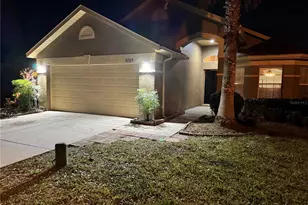 5785 Lake Champlain Dr, Orlando, FL 32829 - Photo 2