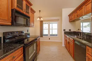 3711 Linsbury St, Orlando, FL 32817 - Photo 10