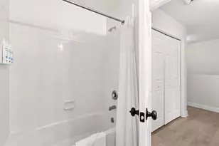 856 Assembly Ct, Reunion, FL 34747 - Photo 20