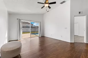 1032 Bloomingdale Dr, Davenport, FL 33897 - Photo 14