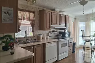 2825 Holster Way, Orlando, FL 32822 - Photo 4