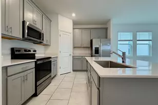 6473 Pine Warbler Wy, Saint Cloud, FL 34771 - Photo 8