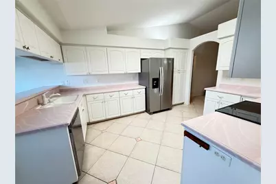 21623 Regency Park Lane, Leesburg, FL 34748 - Photo 6