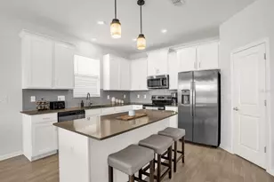 6941 Dilly Lake Ave, Groveland, FL 34736 - Photo 6