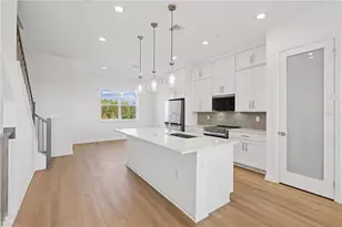 9160 Sinatra Ln, Orlando, FL 32827 - Photo 6