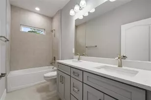 750 Valencia Ave, Orange City, FL 32763 - Photo 12