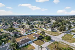 1001 Windbrook Dr, Deltona, FL 32725 - Photo 50