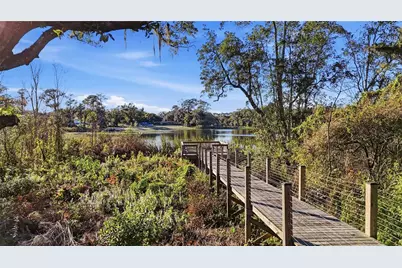 4079 Lake Bosse View Drive, Orlando, FL 32810 - Photo 38