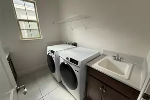 2801 Willowseed Ln, Saint Cloud, FL 34772 - Photo 12