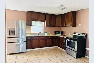 2107 Vincent Road, Orlando, FL 32817 - Photo 6