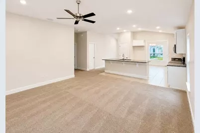 7528 Bent Tree Loop, Saint Cloud, FL 34773 - Photo 6